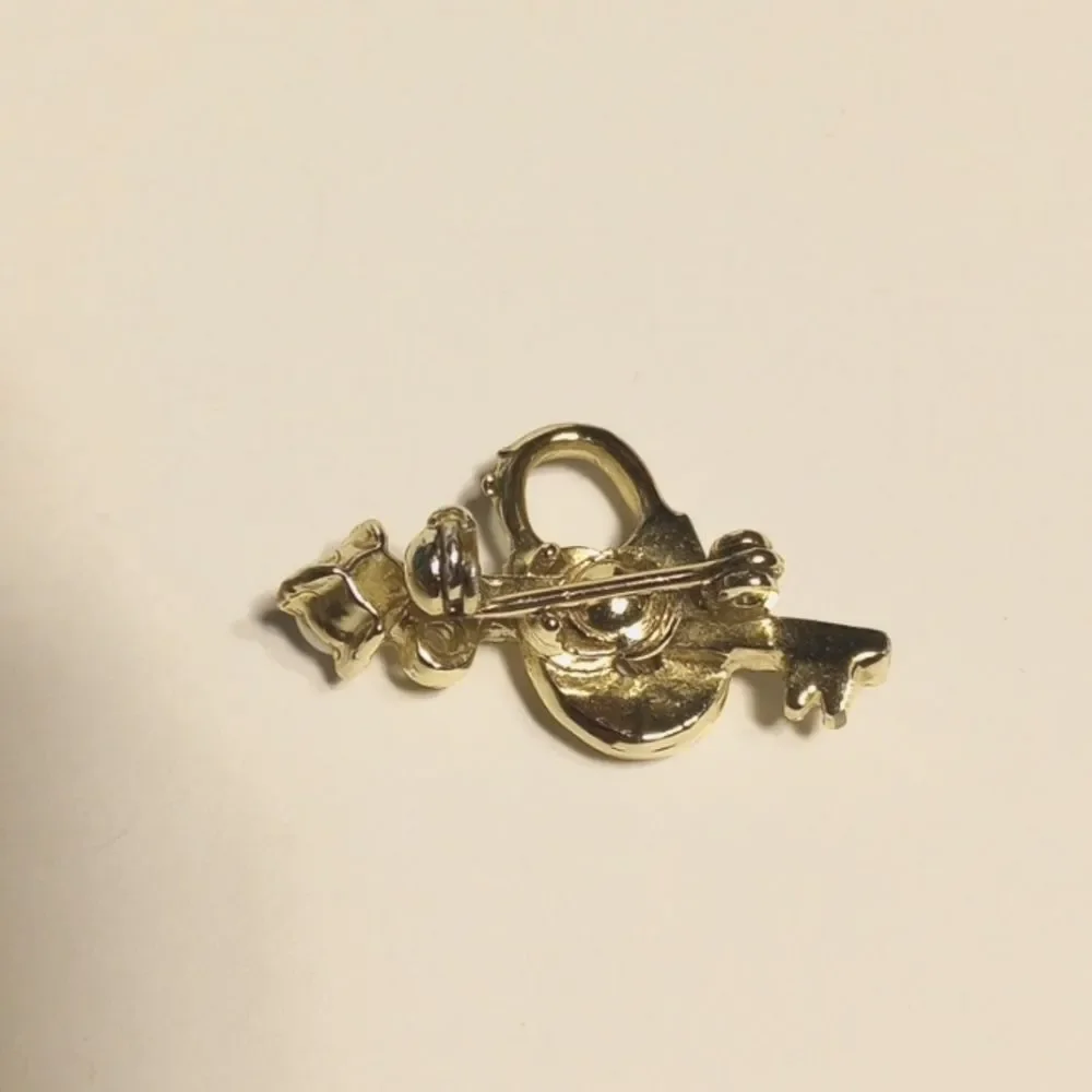 Vintage Lock and Key Silver Pin - Picture 2 of 5